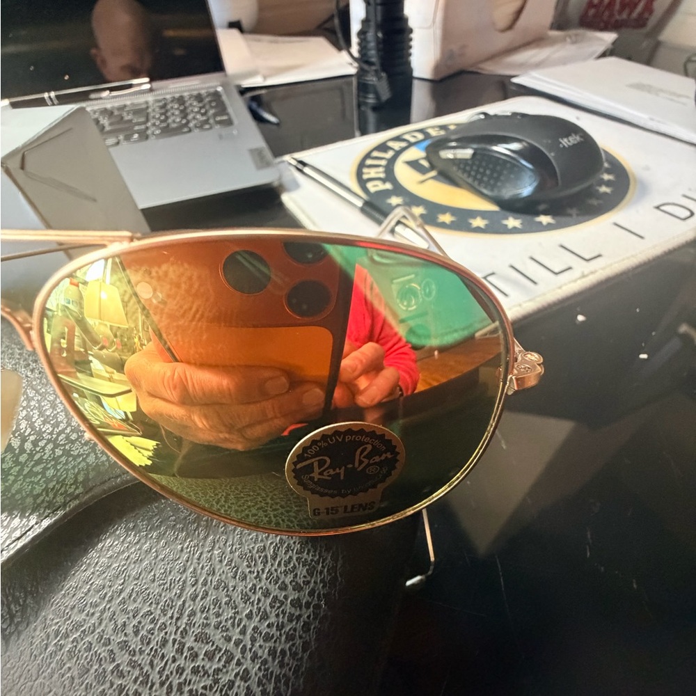 Ray-Ban Gold Mirror Aviator Sunglasses - Picture 11 of 16